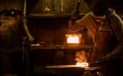 Il focolare di un fabbro è la chiave per un'attività di fabbro efficace